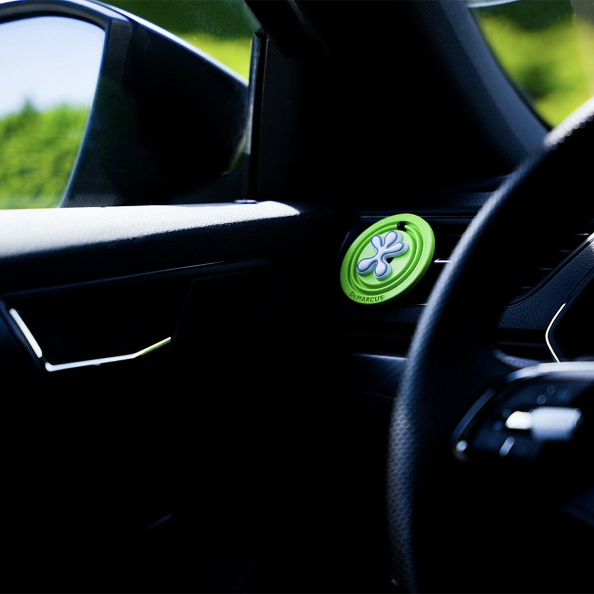 V3H48D21FDB35F7844B397DDC4EA849A00FR5577882P3