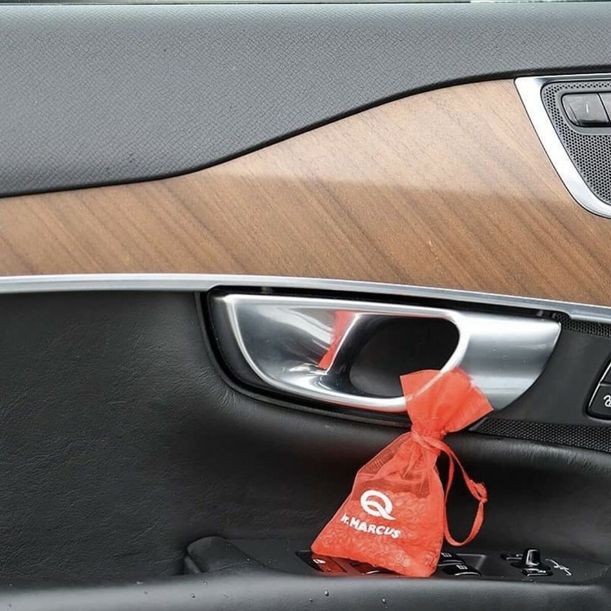 V3H4BACDEB88DDD5B0E9C8CF9426920076FR5715715P4